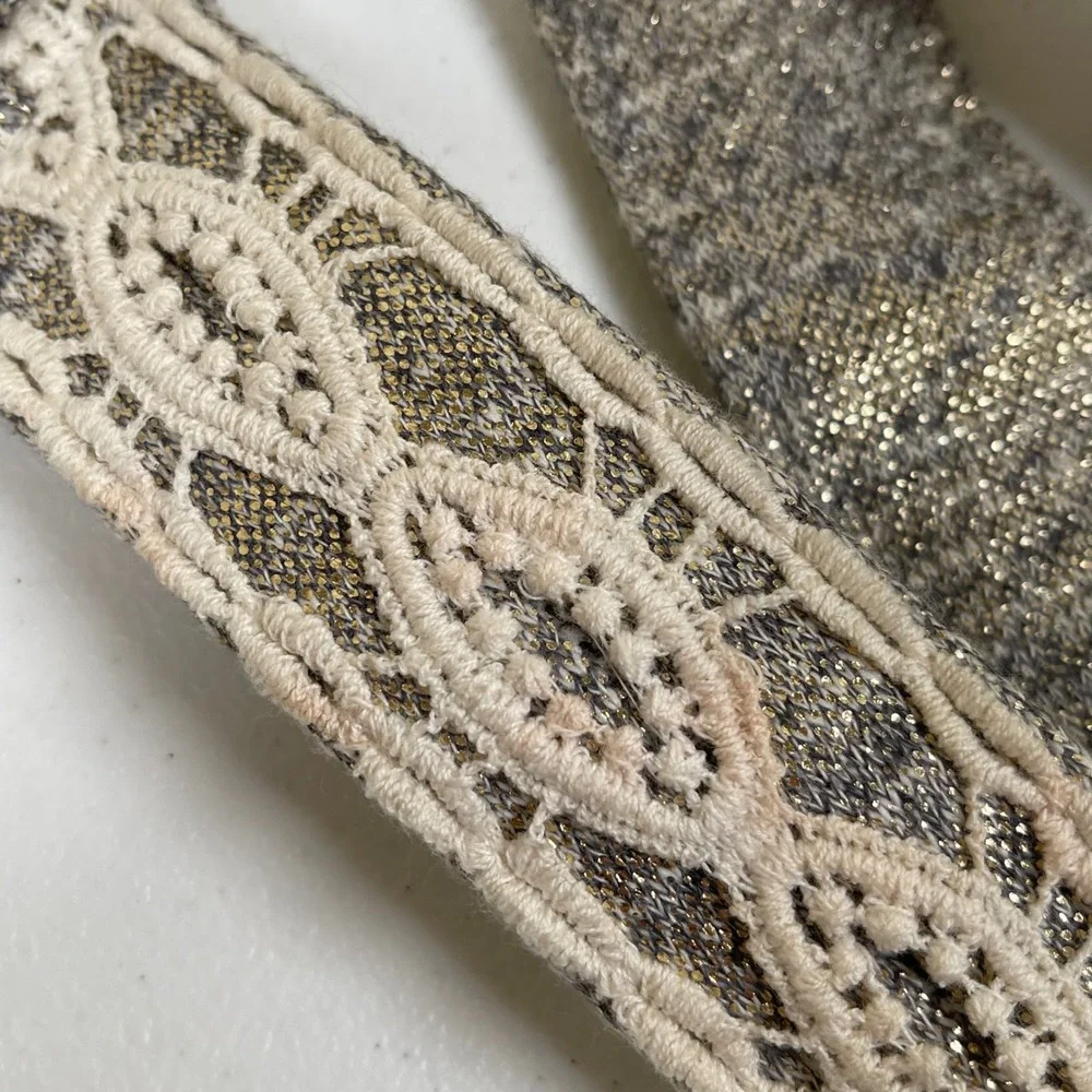 Vintage Women's Gray White Crochet Lace Fabric Belt 13 Y2K Boho Coquette Cottage